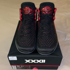 Air Jordan XXXII black. AUTHENTIC in original box